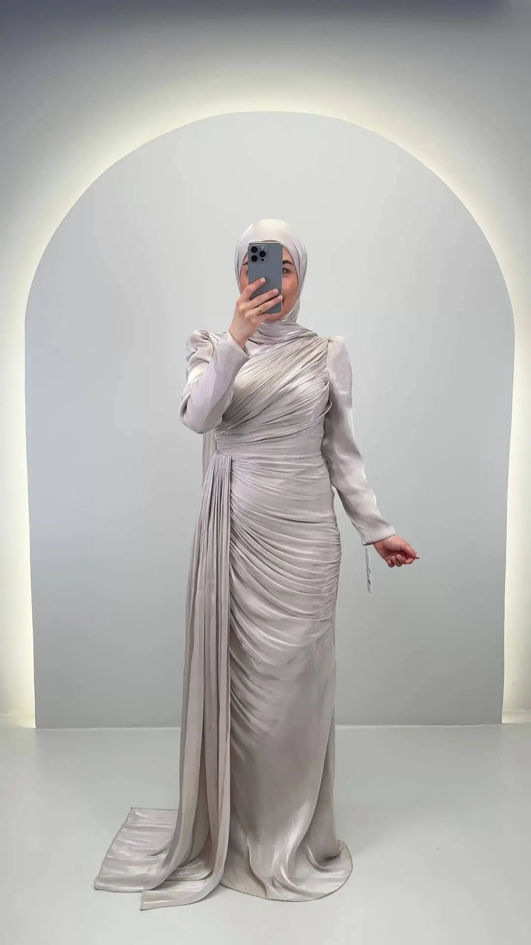 Leyla Evening dress Beige