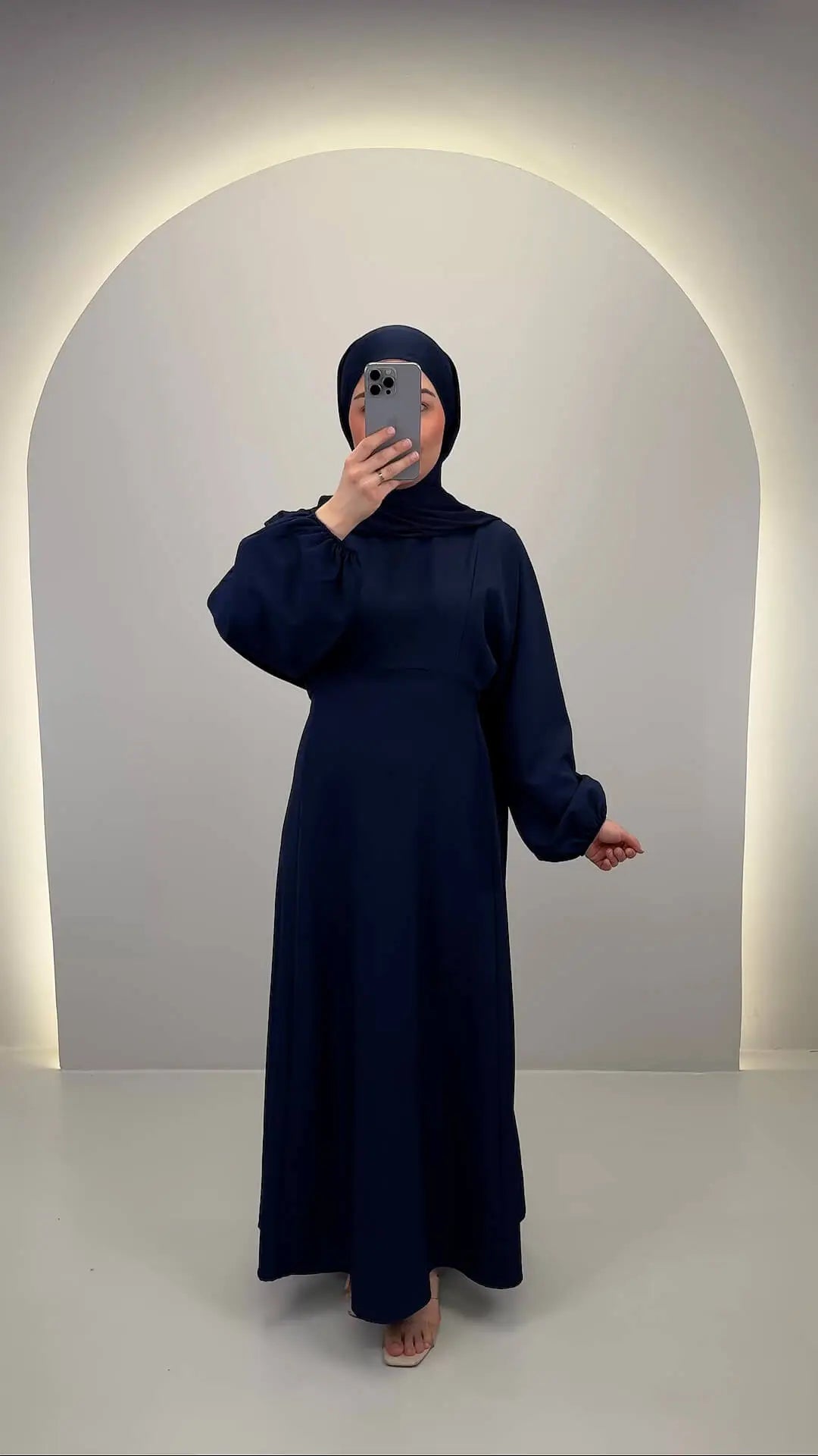 Yusara Kleid Dunkelblau