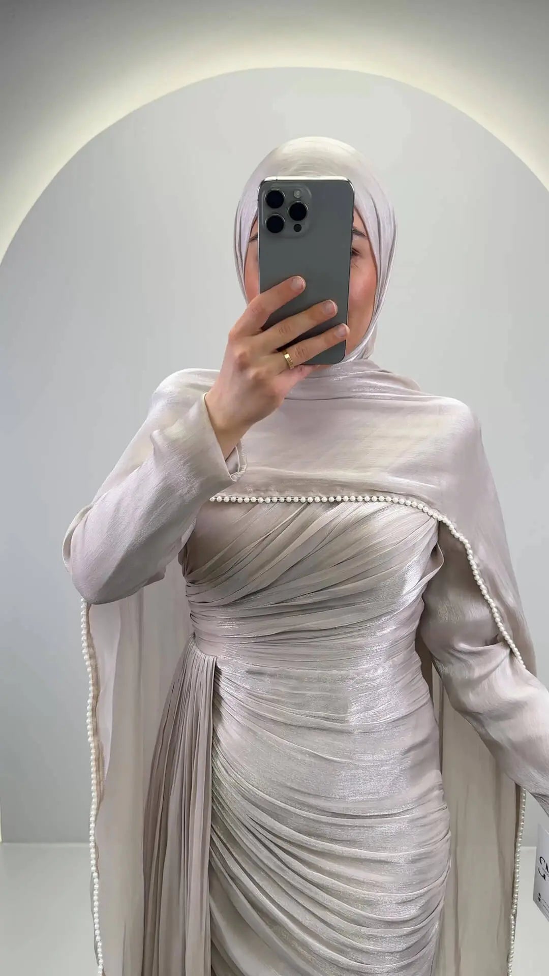 Leyla Evening dress Beige