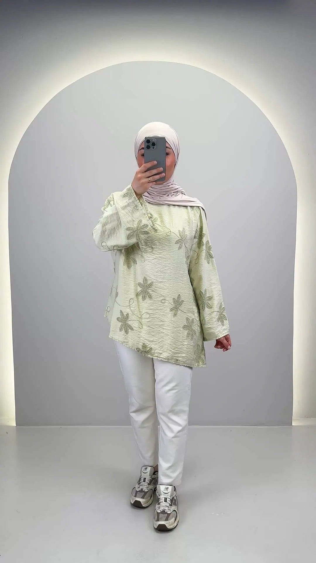 Inaya Top