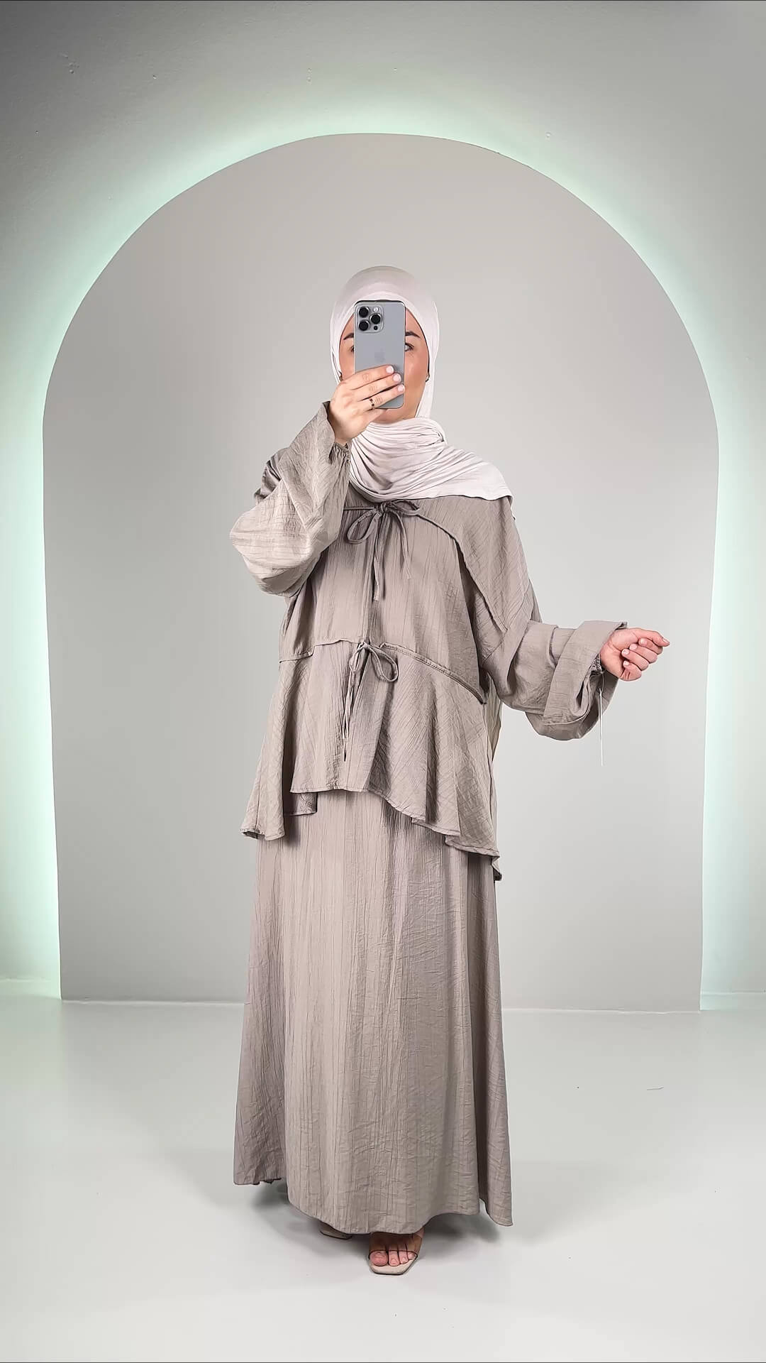 Oliya Zweiteiler Taupe